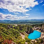 Mira Makarska - Villa Imotski